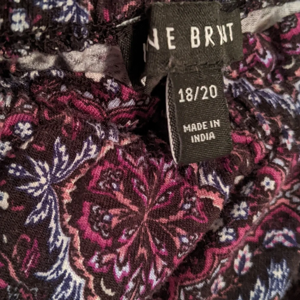 tunic 💕💕💕💕 - Picture 2 of 5